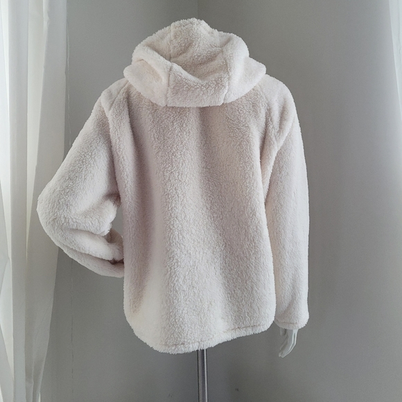 Victorias Secret PINK cream colored sherpa pullover hoodie - Picture 4 of 6